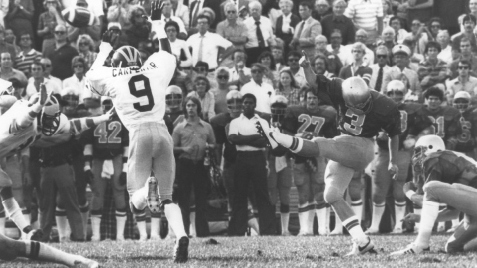 Harry Oliver vs. Michigan in 1980